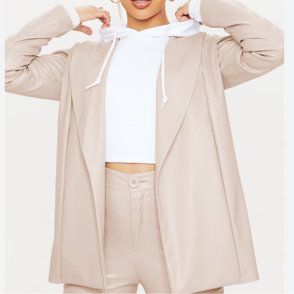 PrettyLittleThing Taupe Blazer